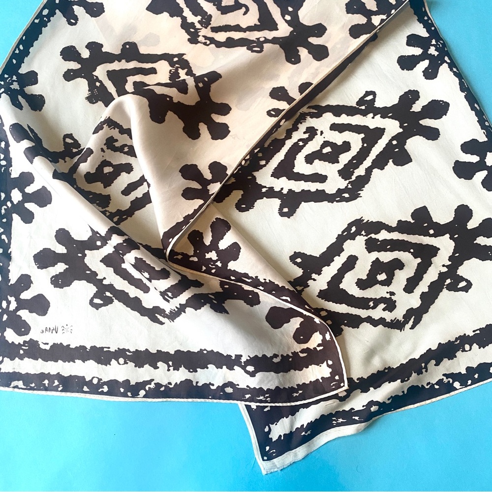 Vera Neumann Scarf Silk Brown Ivory Geo Tribal 60s 70s